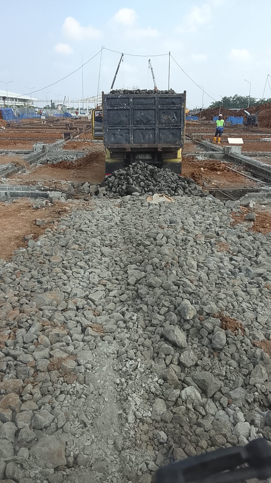 Pekerjaan Galian & Urug Duta Bangun Project, dokumentasi 5