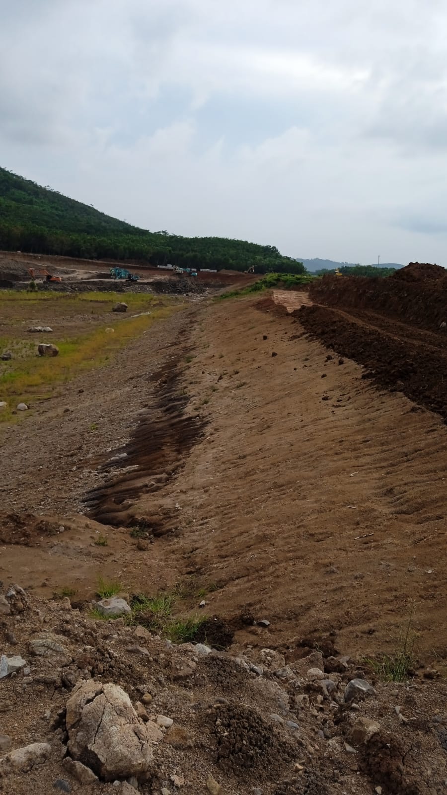 Pekerjaan Galian & Urug Duta Bangun Project, dokumentasi 1